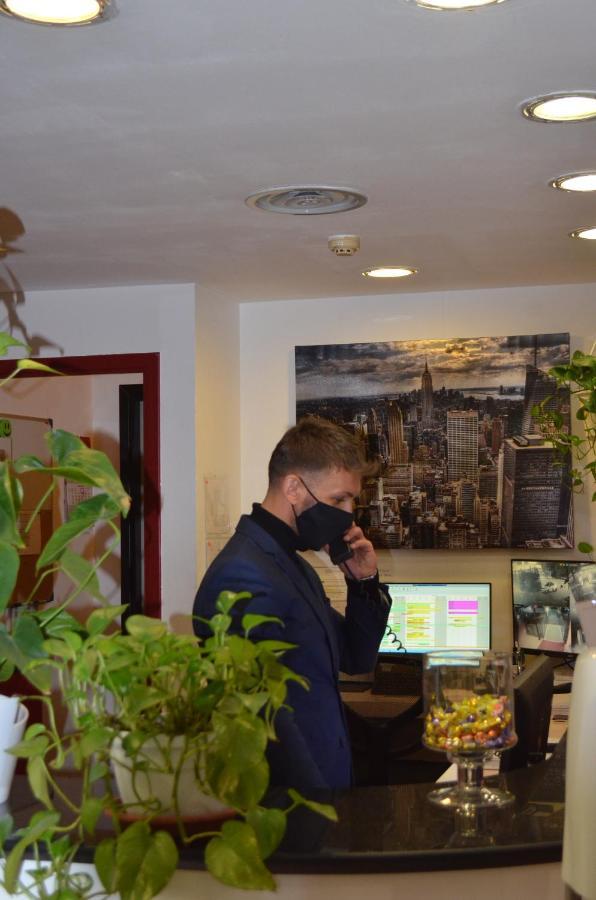 Hotel Diamante Corbetta Bagian luar foto