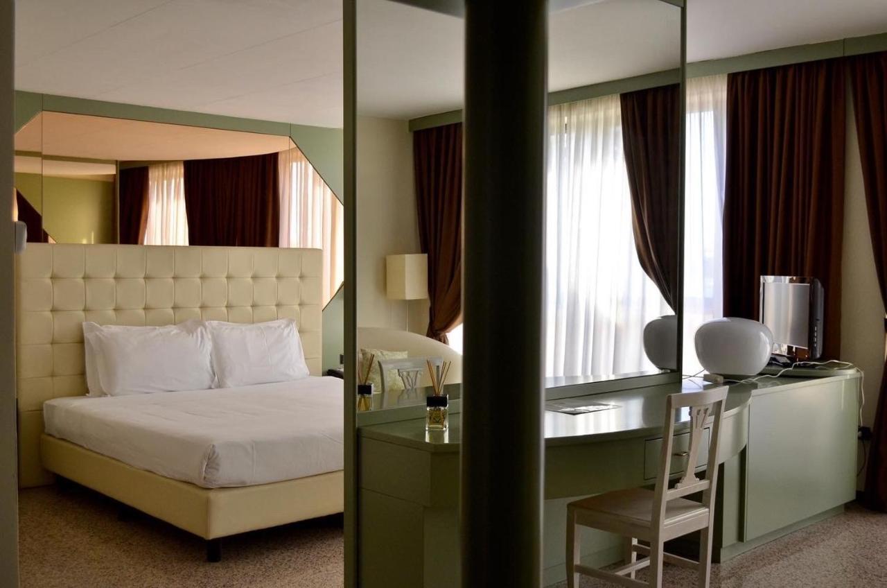 Hotel Diamante Corbetta Bagian luar foto