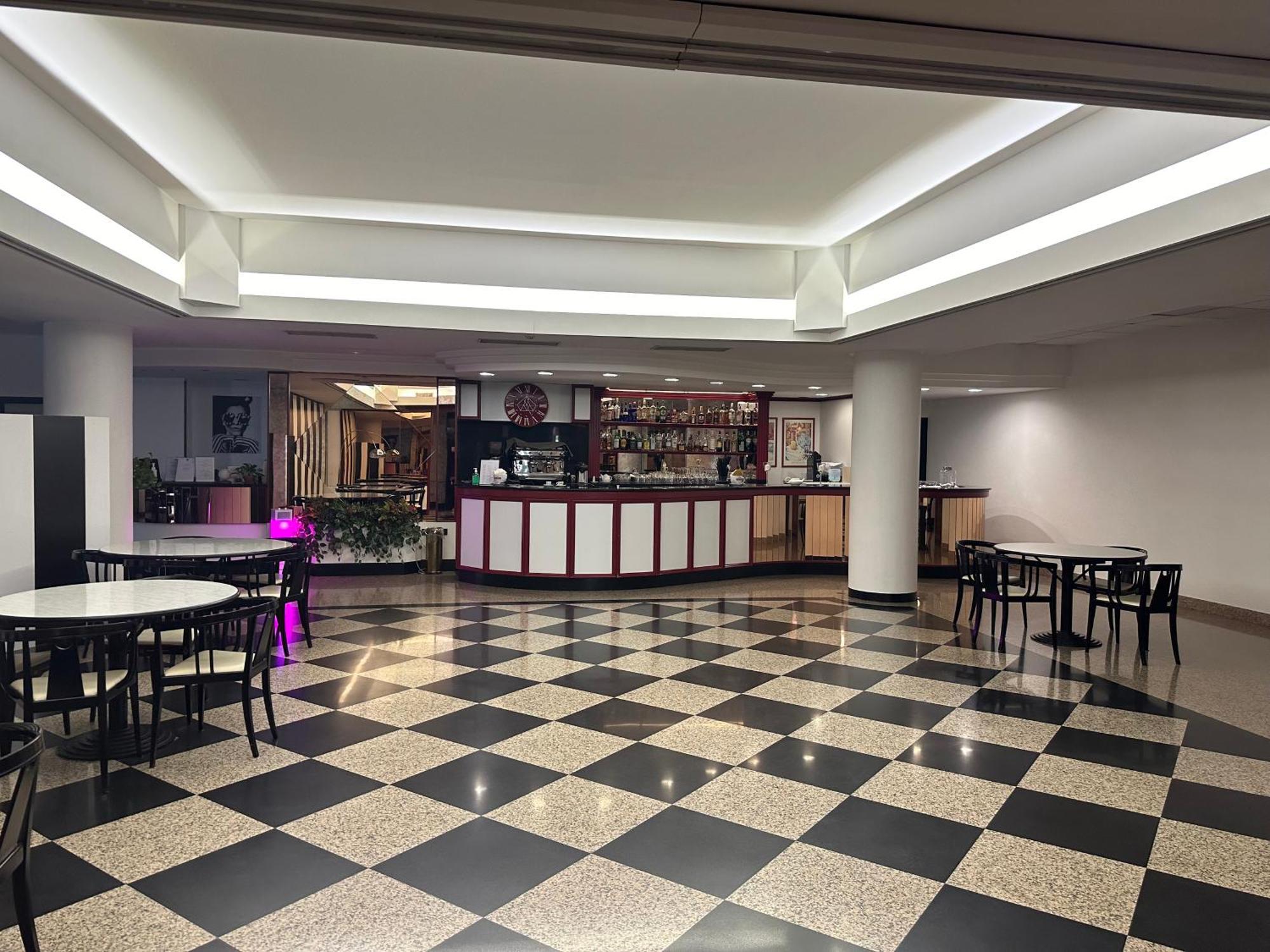 Hotel Diamante Corbetta Bagian luar foto