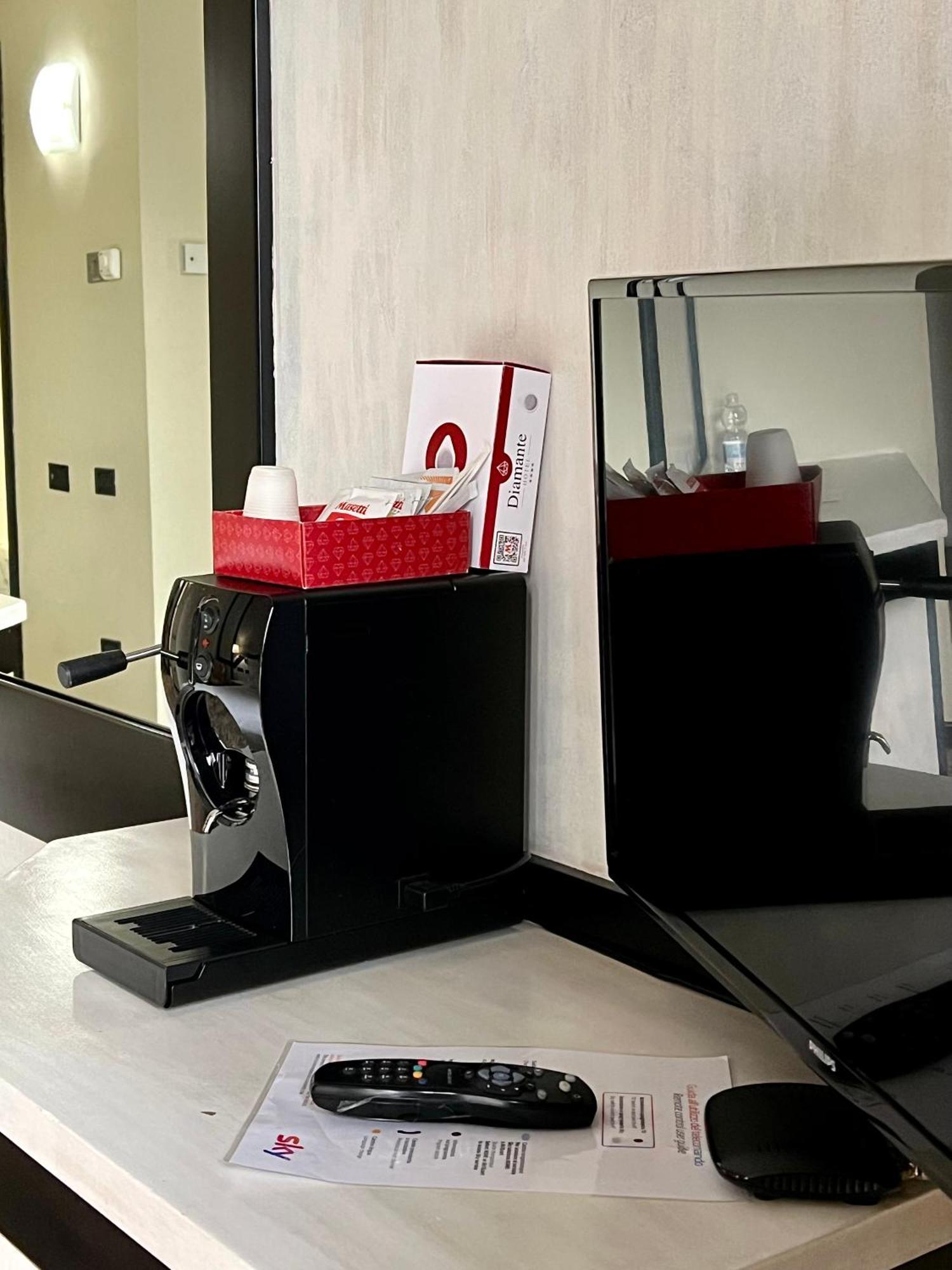 Hotel Diamante Corbetta Bagian luar foto